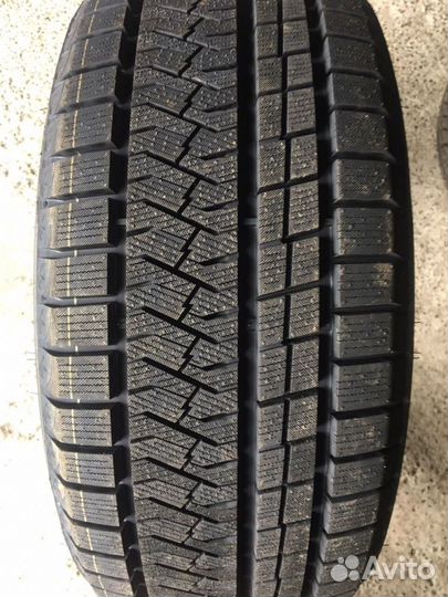 Triangle Trin PL02 225/45 R18