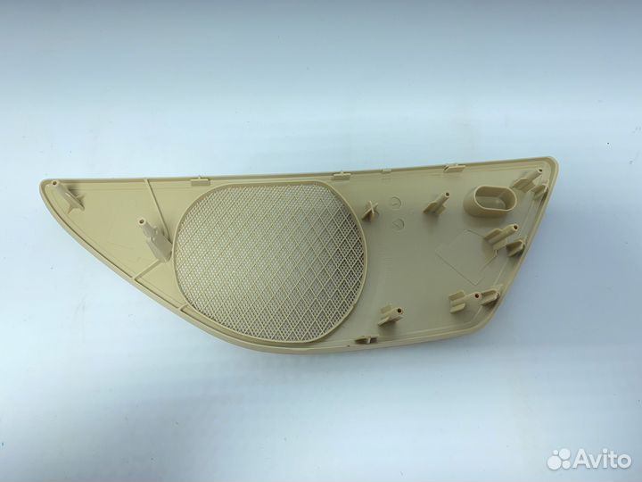 Накладка динамика левого BMW 5 F10