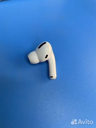 Правый наушник Airpods Pro оригинал