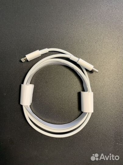 Кабель Type C- Lightning