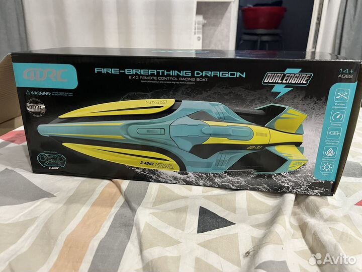 Радиоуправляемая лодка