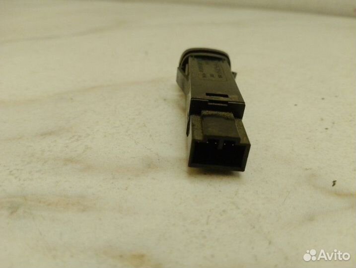 Кнопка аварийной сигнализации Volvo S 80 TS B 6304