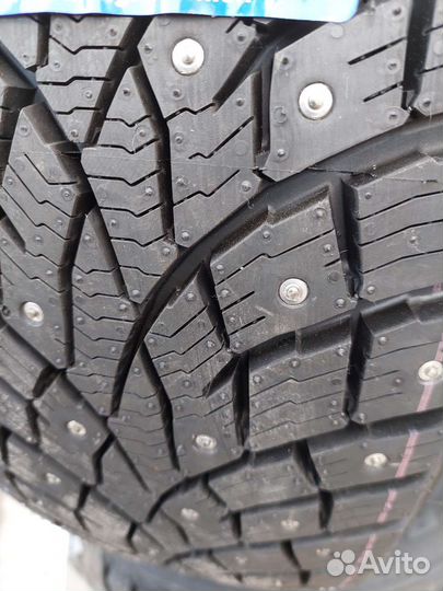 Triangle IcelynX TI501 235/65 R17 108T