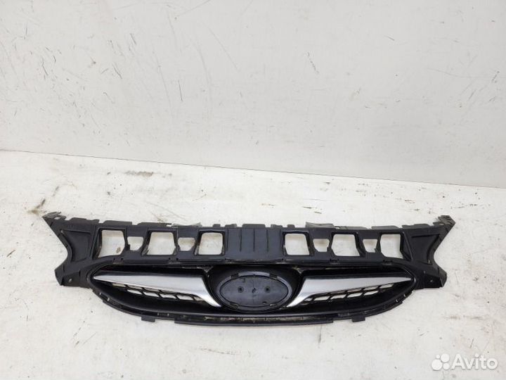 Решетка радиатора Hyundai Solaris 1 2010-2014
