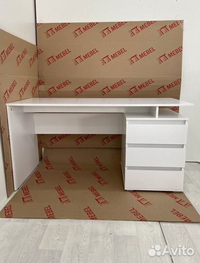 Стол письменный Кайт новый от производителя