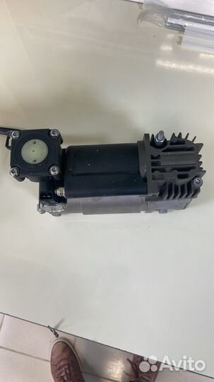 Компресор пневмоподвески Land Rover 3