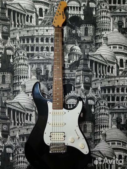 Электрогитара с комбиком Yamaha eg112