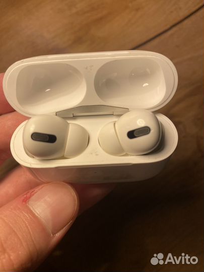 Наушники apple airpods pro 1