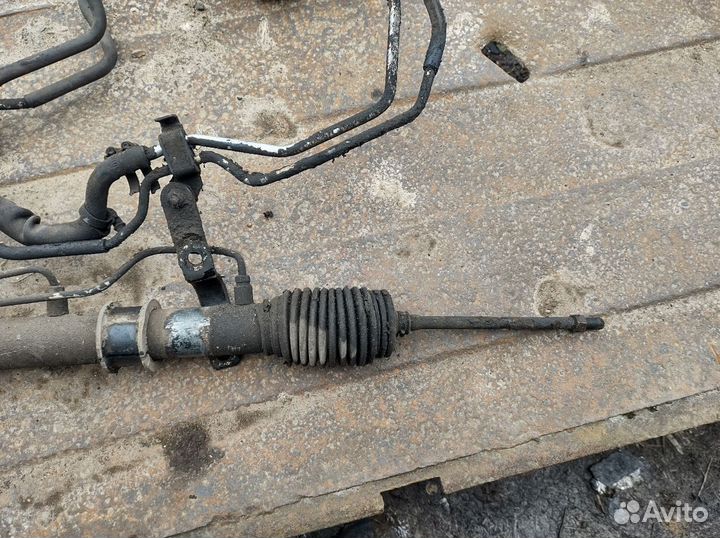 Рейка рулевая с карданчиком Ниссан Альмера н15