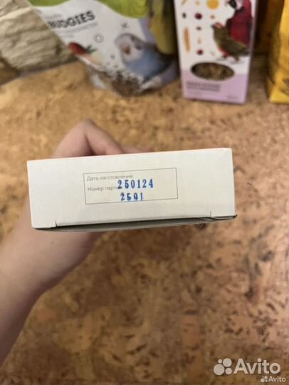 Игрушки для попугаев