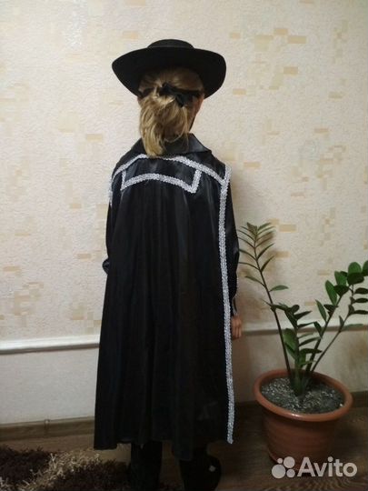 Продам новогодний костюм