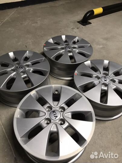 Диски R15 оригинал Kia Rio 3/Hyundai 52910-4Y200
