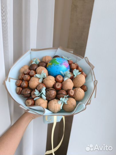 Съедобные букеты из орехов