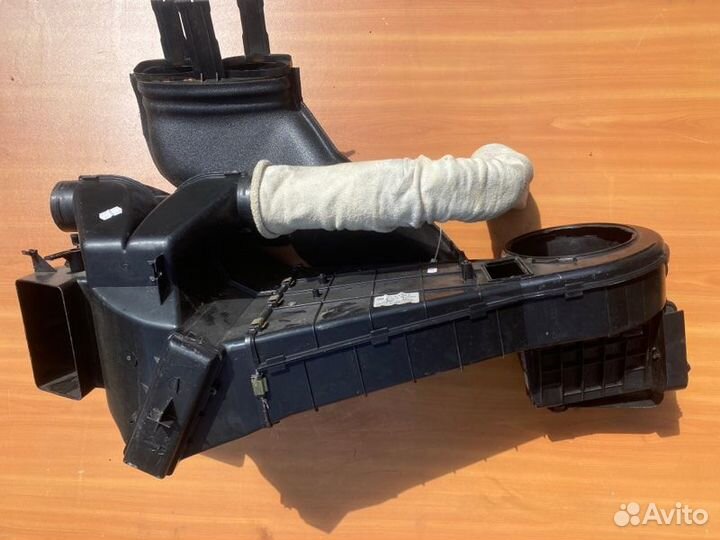 Корпус печки Vw Transporter T4 AAB 1995