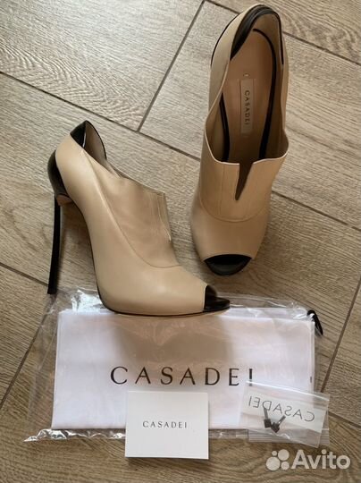 Ботильоны casadei