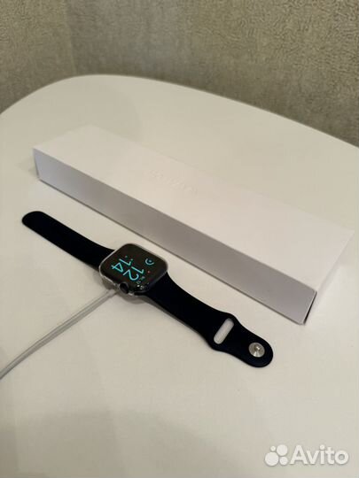 Часы apple watch 6 44 mm