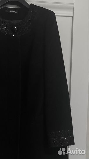 Пальто Демисезон