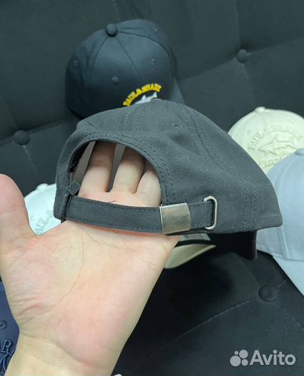 Разнообразие моделей кепок Paul Shark