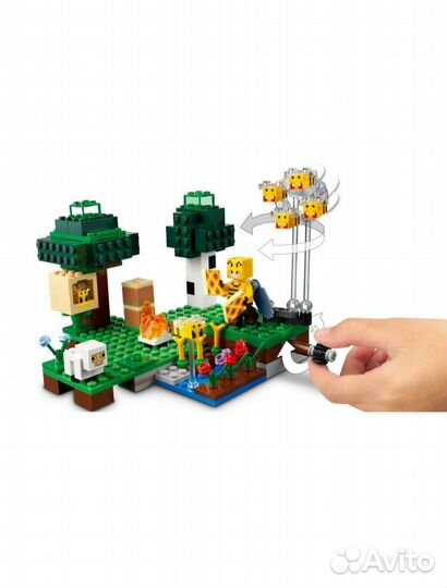 Lego Minecraft 21165 Пасека