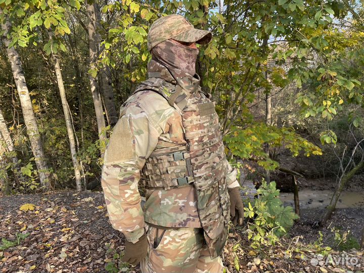 Тактический жилет с защитой от пуль