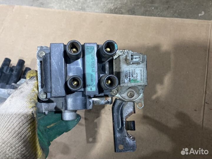 Катушка зажигания Ford Focus 1 Mondeo Galaxy