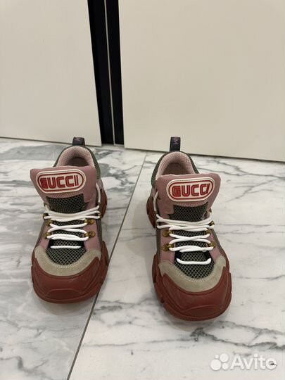 Gucci Flashtrek