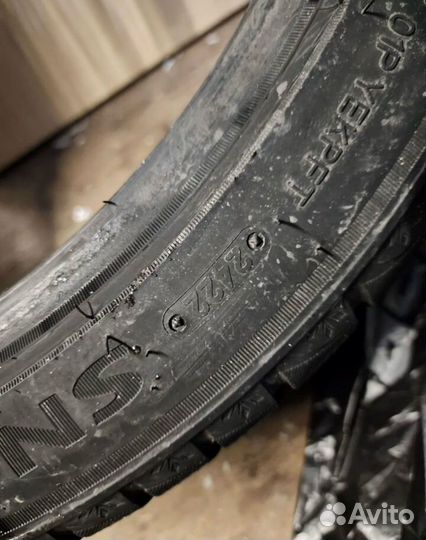 Triangle Snowlink PL02 255/40 R20 101W