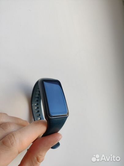 Фитнес браслет Huawei band 6