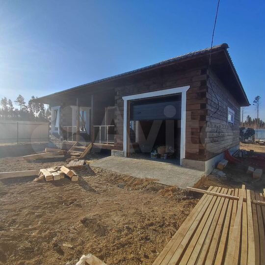 Дом 100 м² на участке 8 сот.