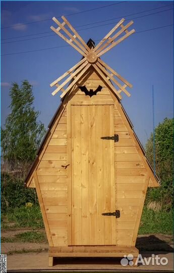 Уличный туалет с установкой SKU002