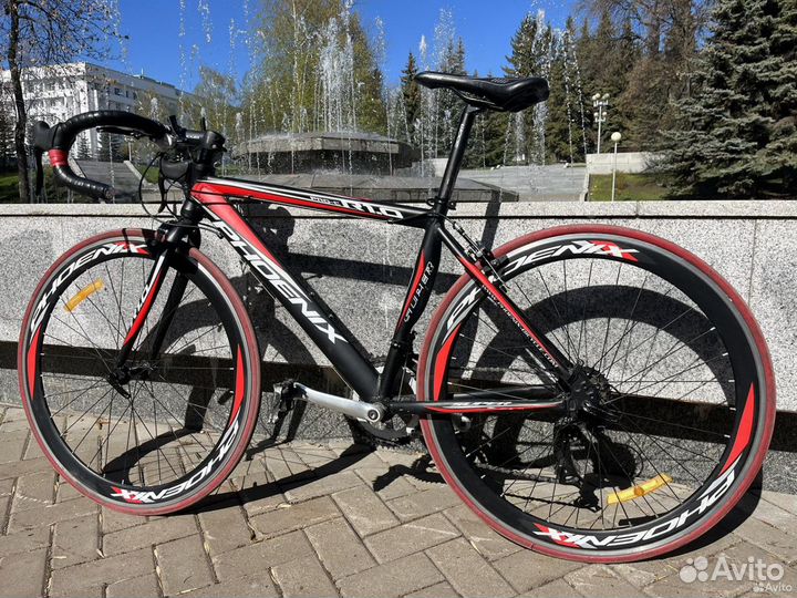 Отличный шоссейный велосипед Phoenix R1.0 Pro-C в