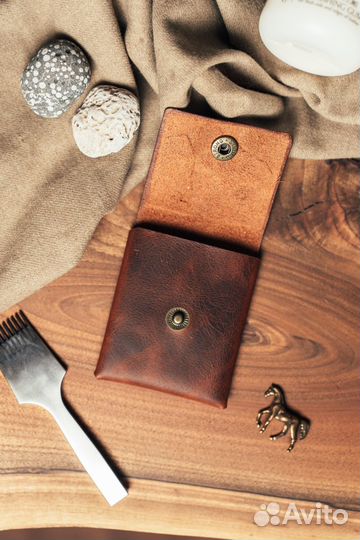 Кошелек из кожи ручной работы бесшовный