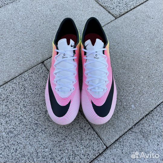 Бутсы Nike Mercurial Vapor X SG Radiant Reveal