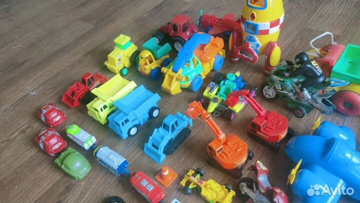 Игрушки пакетом, машинки