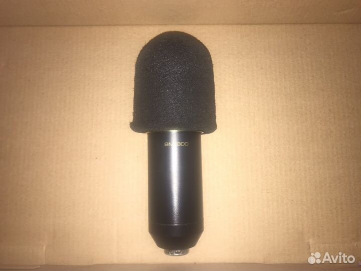 Микрофон BM800 с полным комплектом оборудования