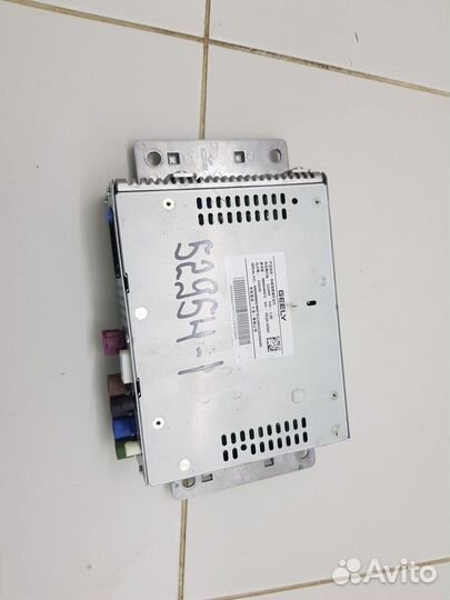 Медиацентр (Geely Coolray)