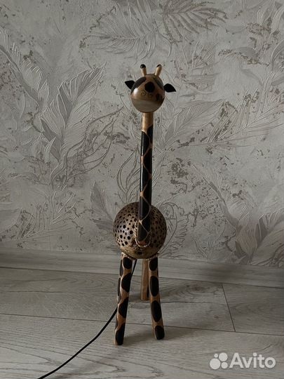 Светильник жираф