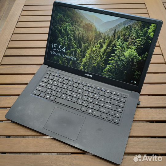 Ноутбук digma E600