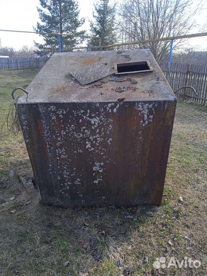 Бак для воды металлический