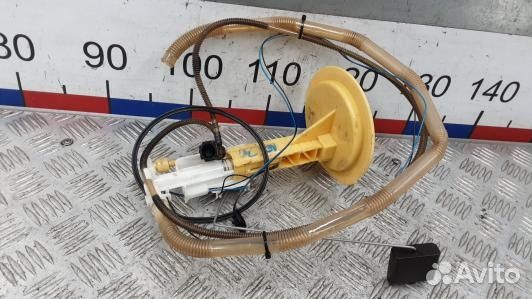 Датчик уровня топлива ford kuga 1 (AEA20M801)