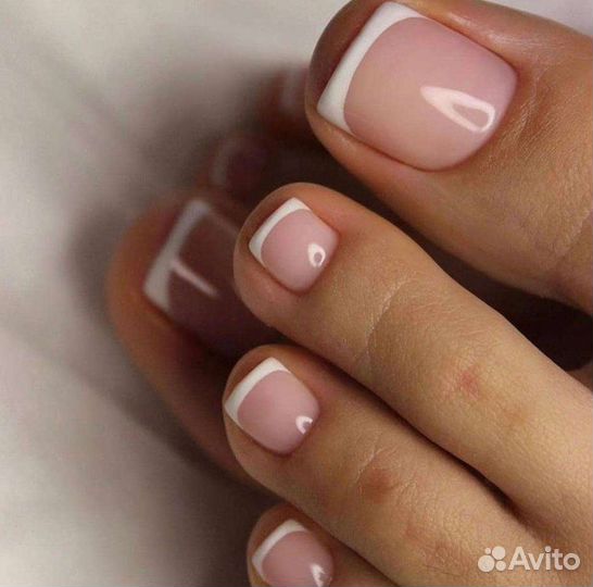 Маникюр, педикюр, наращивание ногтей