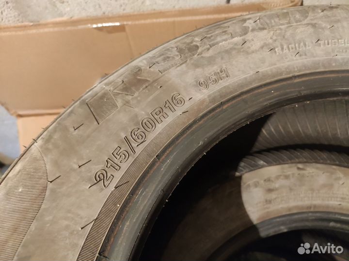 Winrun R330 215/60 R16