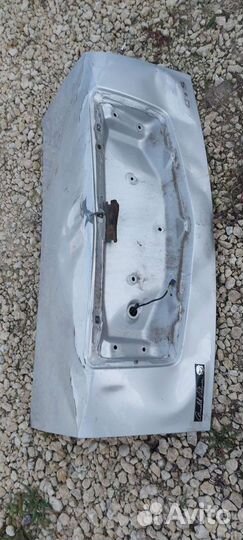 Крышка багажника на Cadillac CTS