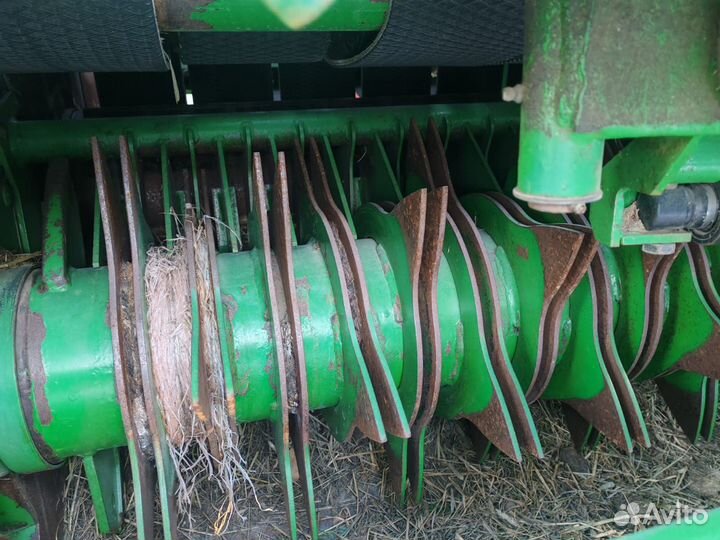 Пресс-подборщик John Deere 582, 2000