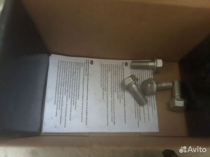 Тормозные колодки задние Ford Mondeo 3