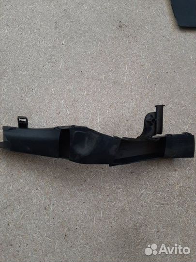 Крепеж кабеля Volkswagen Passat B6 BVY 2007