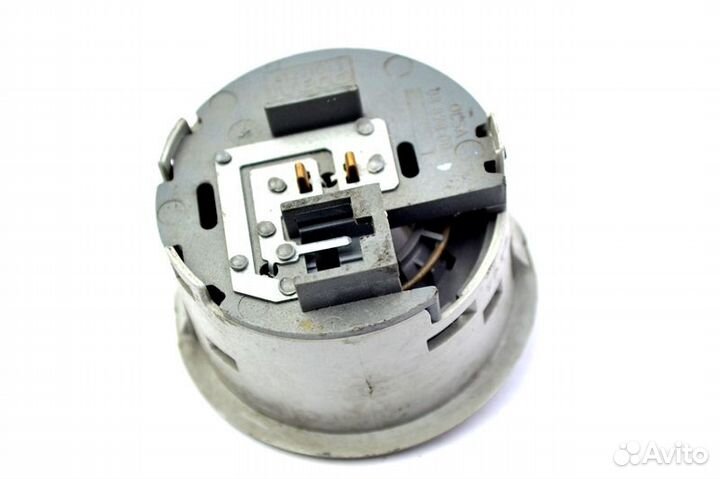 Салонный осветитель iveco Stralis (01.02)