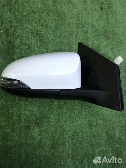 Зеркало правое corolla 180 e180 королла