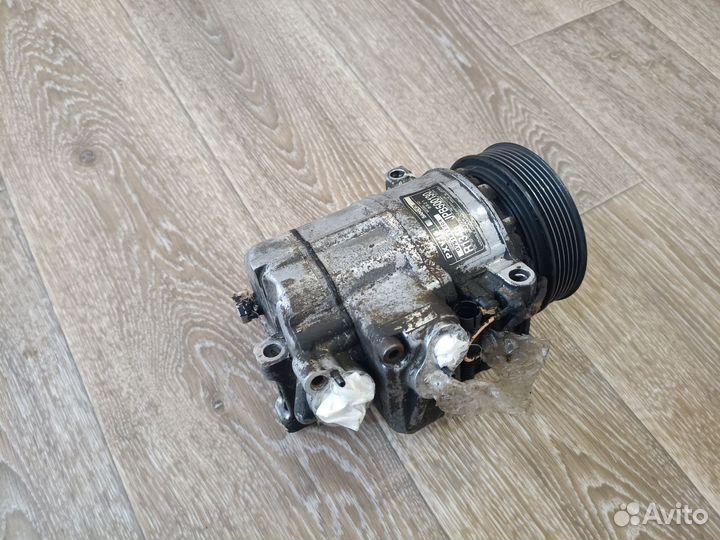 Компрессор кондиционера Land Rover Freelander L314