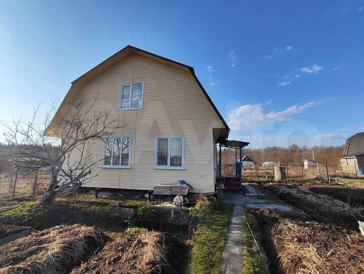 Дом 71,6 м² на участке 9,5 сот.